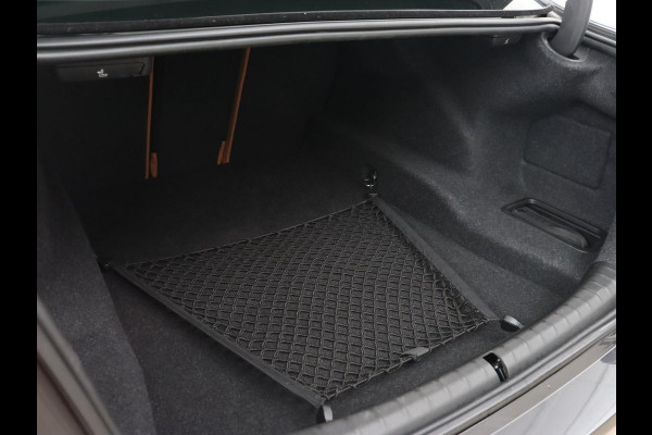 BMW 5 Serie 540i High Executive | 51.800km NAP | Schuifdak | Luxury Line | Leder | 360 Camera | Comfortstoelen | Keyless | Stoelverwarming | Navigatie | Memory | Full LED | Dodehoek detectie | Park Assist