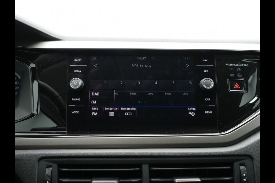 Volkswagen Polo 1.0 TSI 95pk Comfortline Navigatie Carplay Acc Pdc Dab