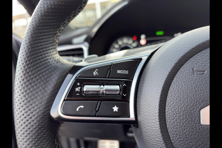 Kia Ceed Sportswagon 1.5 T-GDi GT-PlusLine Automaat | Panoramadak | Leder/Alcantara | Camera | Navi | Stuur-/Stoelverwarming | 18” Velgen | Clima | Key-Less | PDC | Cruise | LED |