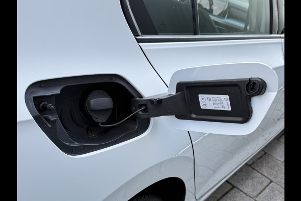 Volkswagen Golf BWJ 2023 | 1.5TSI 131PK Life Bus AUTOMAAT | CLIMA | NAVI | PDC | CRUISE | CAMERA A | STOELVERW |