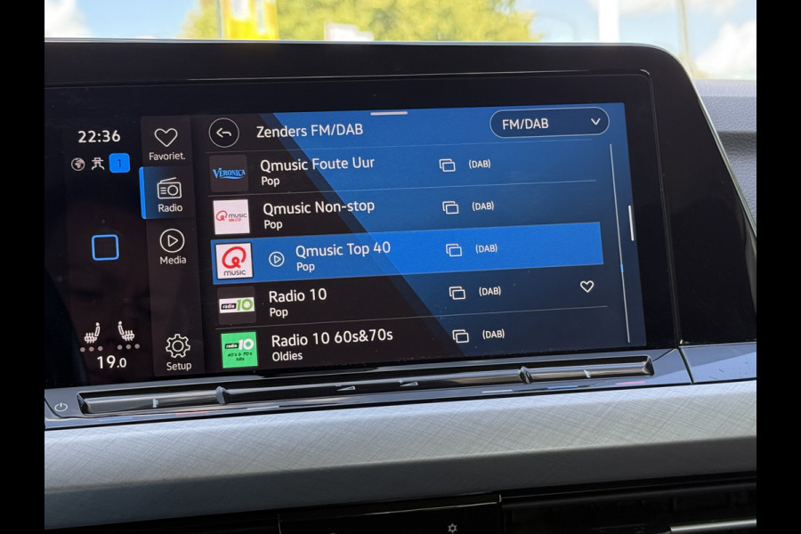 Volkswagen Golf BWJ 2023 | 1.5TSI 131PK Life Bus AUTOMAAT | CLIMA | NAVI | PDC | CRUISE | CAMERA A | STOELVERW |