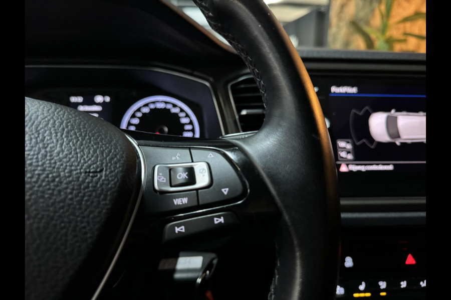 Volkswagen T-Roc 1.5 TSI Style Garantie Carplay StoelVW Adoptieve Cruise Front ASS Clima Navi Led Dab Rijklaar