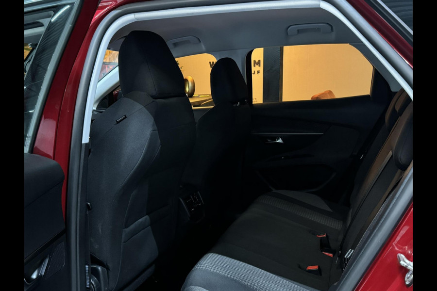 Peugeot 3008 1.2 PureTech Active Pack Garantie Afn. Trekhaak Cruise Clima Navi Led Lane PDC Rijklaar