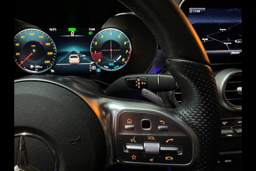 Mercedes-Benz C-Klasse 200 Business Solution AMG Garantie NAP Pano Camera PDC Cruise Digitale Cockpit Sfeer Clima Navi Rijklaar