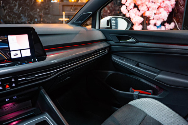 Volkswagen Golf 2.0 GTI|PANO|AUT|LEDER|IQLIGHT