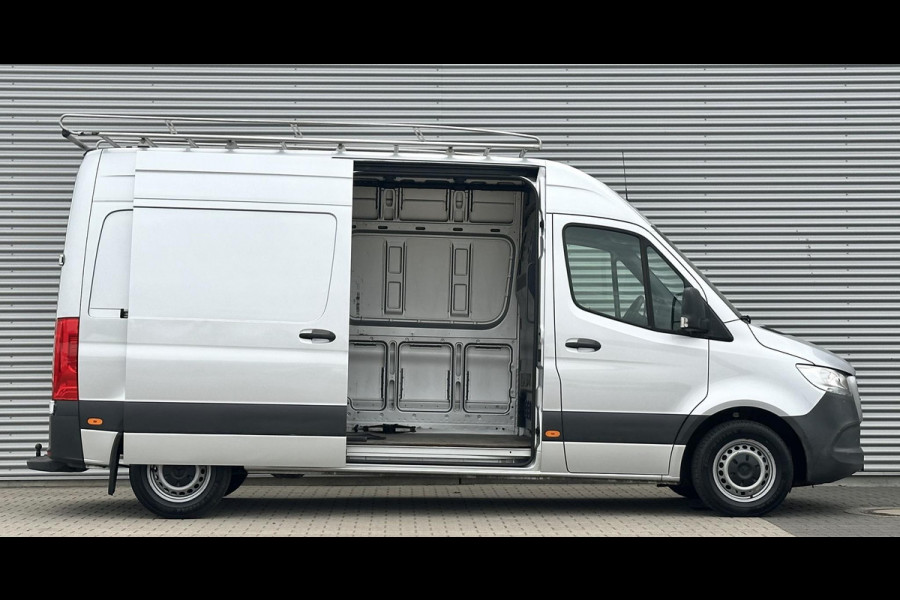 Mercedes-Benz Sprinter 314 2.2 CDI L2H2 Automaat zilver grijs