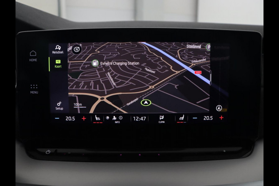 Škoda Octavia 1.0 TSI Business Edition | Stoelverwarming | Trekhaak | Camera | Head-Up | Stuurverwarming | Carplay | Navigatie | Memory | Getint glas | Parkeerhulp |