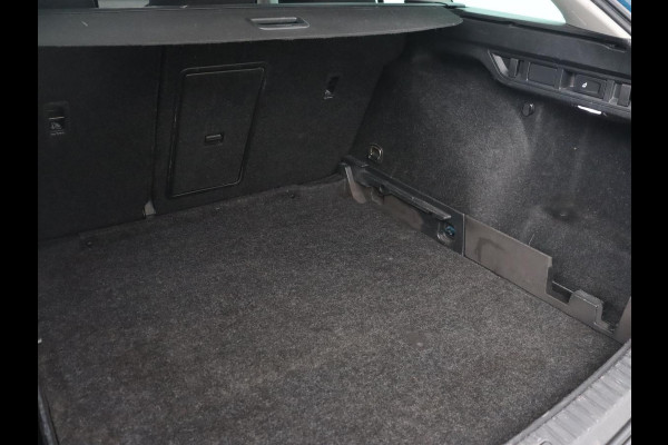 Škoda Octavia 1.0 TSI Business Edition | Stoelverwarming | Trekhaak | Camera | Head-Up | Stuurverwarming | Carplay | Navigatie | Memory | Getint glas | Parkeerhulp |