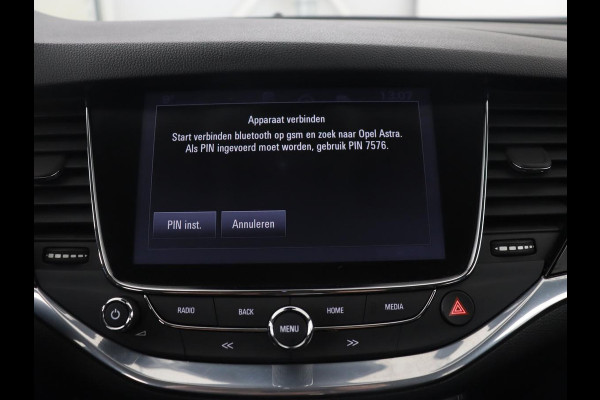 Opel Astra 1.4 Turbo Innovation | Trekhaak | Carplay | Navigatie | Keyless | Climate control | Parkeerhulp | 17'' | Cruise control | Bluetooth