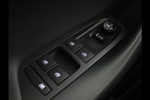 Opel Astra 1.4 Turbo Innovation | Trekhaak | Carplay | Navigatie | Keyless | Climate control | Parkeerhulp | 17'' | Cruise control | Bluetooth