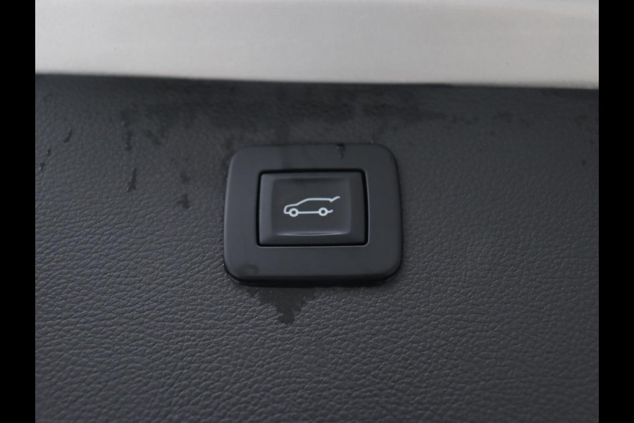 Opel Astra 1.4 Turbo Innovation | Trekhaak | Carplay | Navigatie | Keyless | Climate control | Parkeerhulp | 17'' | Cruise control | Bluetooth