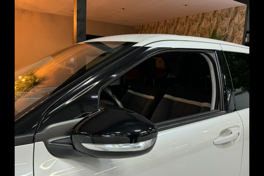 Citroën C4 Cactus 1.2 PureTech Shine Garantie NAP Trekhaak Pano StoelVW Carplay Camera Cruise Clima Navi PDC Led Rijklaar