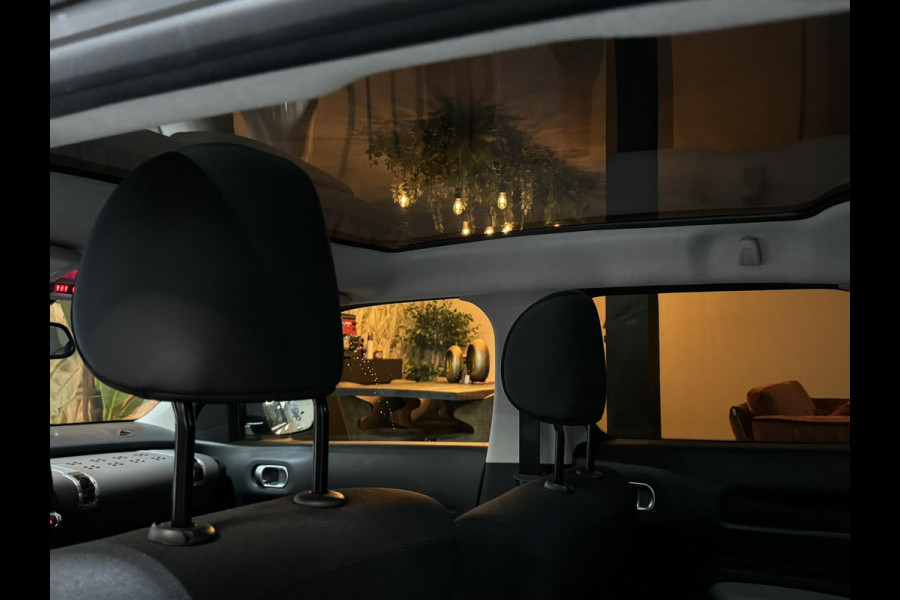 Citroën C4 Cactus 1.2 PureTech Shine Garantie NAP Trekhaak Pano StoelVW Carplay Camera Cruise Clima Navi PDC Led Rijklaar
