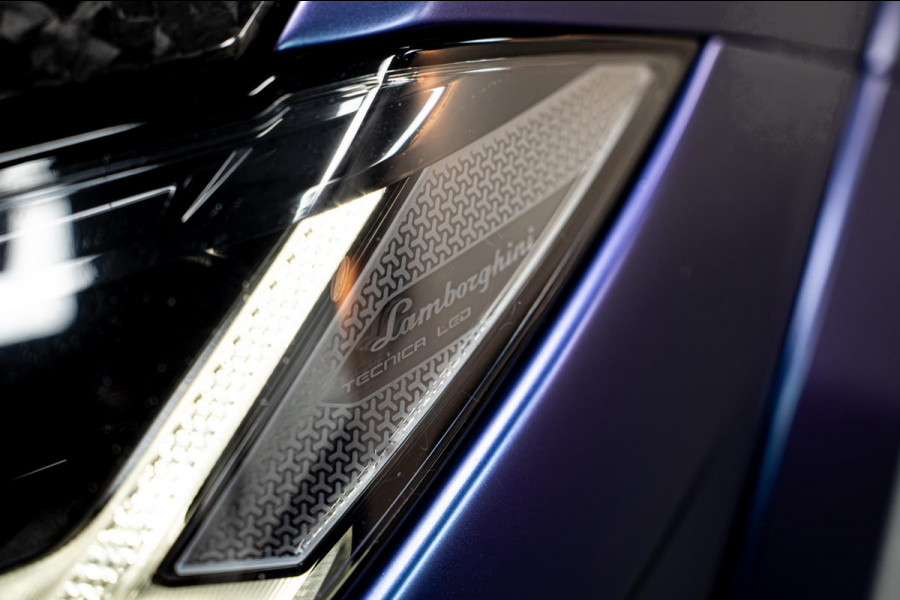 Lamborghini Urus MANSORY|FORGEDCARBON|WIDEBODY|FULLOPTION