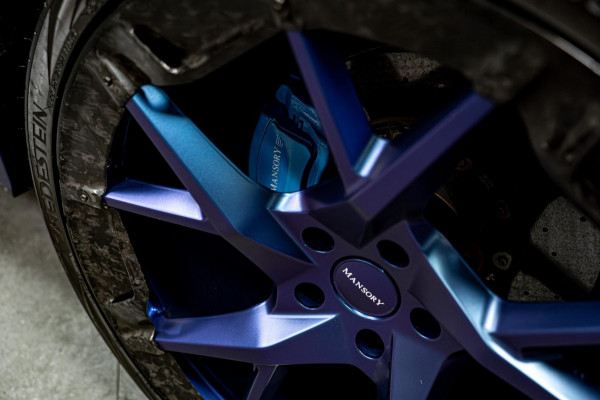 Lamborghini Urus MANSORY|FORGEDCARBON|WIDEBODY|FULLOPTION