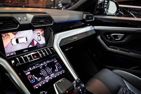 Lamborghini Urus MANSORY|FORGEDCARBON|WIDEBODY|FULLOPTION