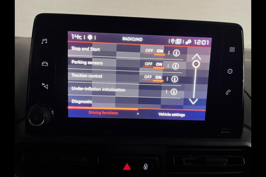 Citroën Berlingo AUTOMAAT-8 1.5 BlueHDI 131PK euro6 Club XL L2H1 3Persoons, Airco CruiseControl Navigatie Trekhaak, RIJKLAARPRIJS