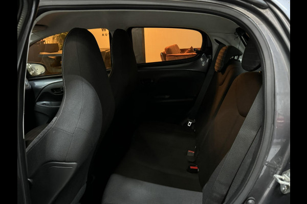 Peugeot 108 1.0 e-VTi Active Garantie NAP Led Dab Airco Elek Ramen Rijklaar