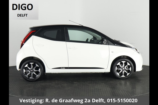 Toyota Aygo 1.0 VVT-i X-Joy | Apple Carplay & AndroidAUTO | Climate Control | 1e eigenaar | Dealer onderhouden