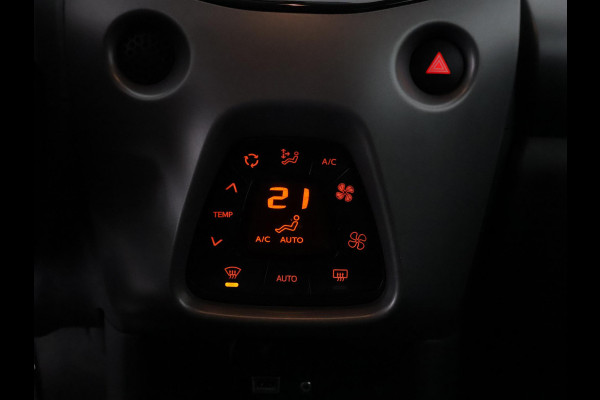 Toyota Aygo 1.0 VVT-i X-Joy | Apple Carplay & AndroidAUTO | Climate Control | 1e eigenaar | Dealer onderhouden