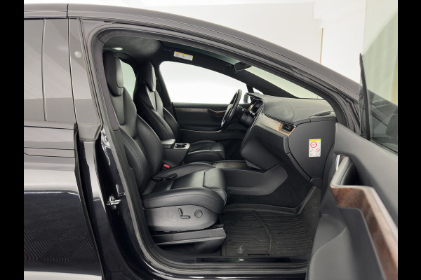 Tesla Model X 100D Black-Line AWD [ 3-Fase ] { SOH-86% } Aut. *PANO-WINDOW | AUTO-PILOT | VEGAN-LEATHER | NAVI-FULLMAP | FULL-LED | AIR-SUSPENSION | DIGI-COCKPIT | KEYLESS | DAB+ | HEATED-SPORTSEATS | PRIVACY-GLASS | TOPVIEW | TOWBAR | 22"ALU*
