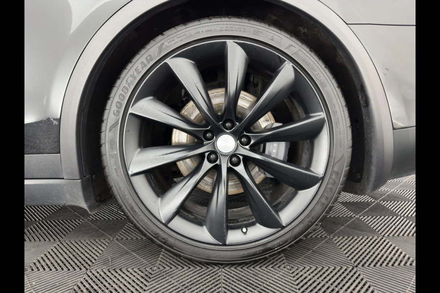 Tesla Model X 100D Black-Line AWD [ 3-Fase ] { SOH-86% } Aut. *PANO-WINDOW | AUTO-PILOT | VEGAN-LEATHER | NAVI-FULLMAP | FULL-LED | AIR-SUSPENSION | DIGI-COCKPIT | KEYLESS | DAB+ | HEATED-SPORTSEATS | PRIVACY-GLASS | TOPVIEW | TOWBAR | 22"ALU*