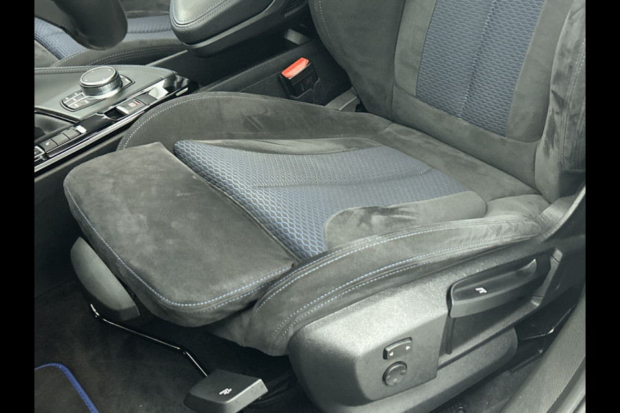 BMW X2 SDrive20i High Executive M-Sport (Dealer OndH, Panorama, StoelV, Navi Pro, Kuipstoelen, Parkeerhulp, Etc)
