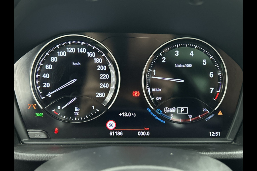 BMW X2 SDrive20i High Executive M-Sport (Dealer OndH, Panorama, StoelV, Navi Pro, Kuipstoelen, Parkeerhulp, Etc)