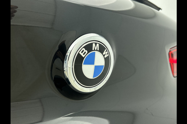 BMW X2 SDrive20i High Executive M-Sport (Dealer OndH, Panorama, StoelV, Navi Pro, Kuipstoelen, Parkeerhulp, Etc)