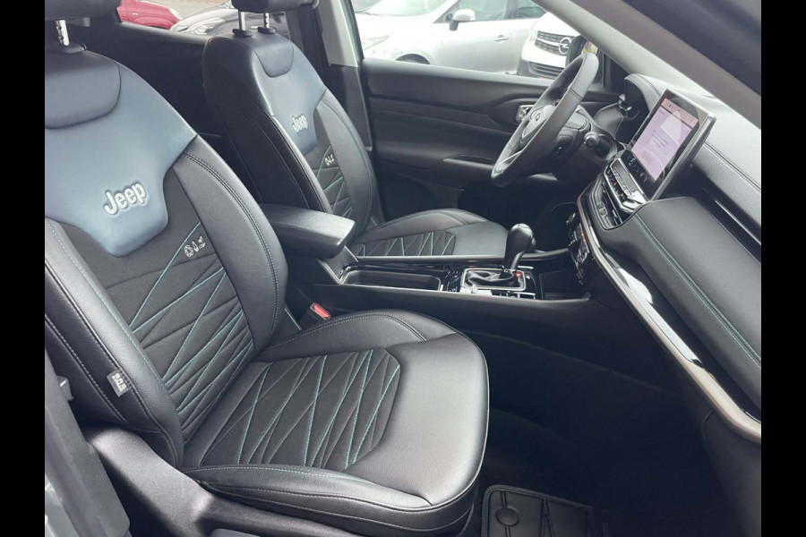 Jeep Compass 4xe 240 Plug-in Hybrid Electric Upland