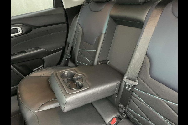 Jeep Compass 4xe 240 Plug-in Hybrid Electric Upland