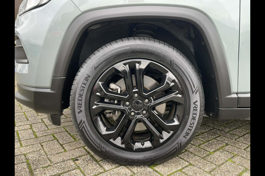 Jeep Compass 4xe 240 Plug-in Hybrid Electric Upland