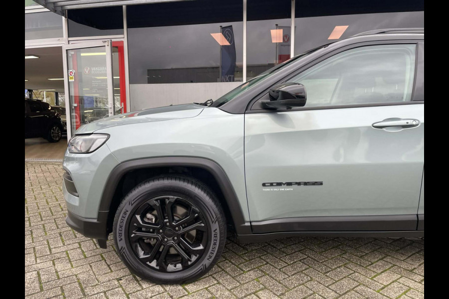 Jeep Compass 4xe 240 Plug-in Hybrid Electric Upland