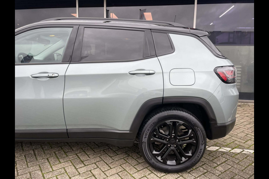 Jeep Compass 4xe 240 Plug-in Hybrid Electric Upland