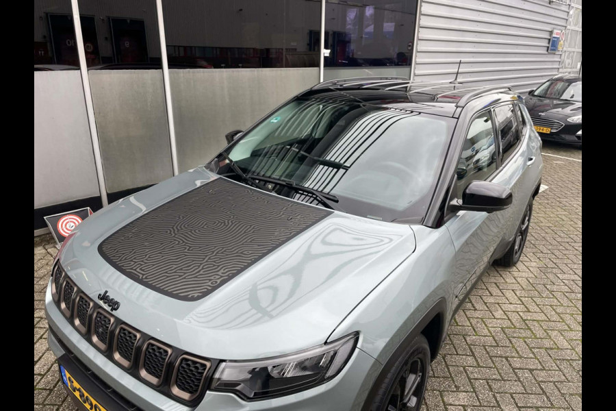 Jeep Compass 4xe 240 Plug-in Hybrid Electric Upland