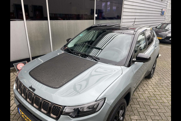 Jeep Compass 4xe 240 Plug-in Hybrid Electric Upland