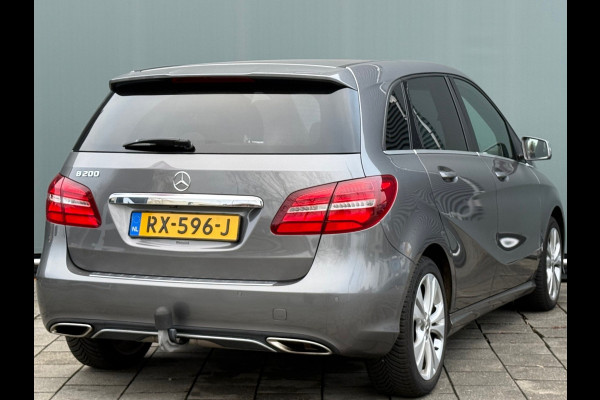Mercedes-Benz B-Klasse BWJ 2018 | 200 Ambition 157PK AUTOMAAT | TREKHAAK | LEER | 2X PANO DAK | PDC 2X | NAVI | CLIMA | STOELVERW | CRUISE