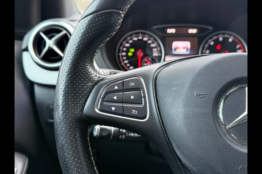 Mercedes-Benz B-Klasse BWJ 2018 | 200 Ambition 157PK AUTOMAAT | TREKHAAK | LEER | 2X PANO DAK | PDC 2X | NAVI | CLIMA | STOELVERW | CRUISE