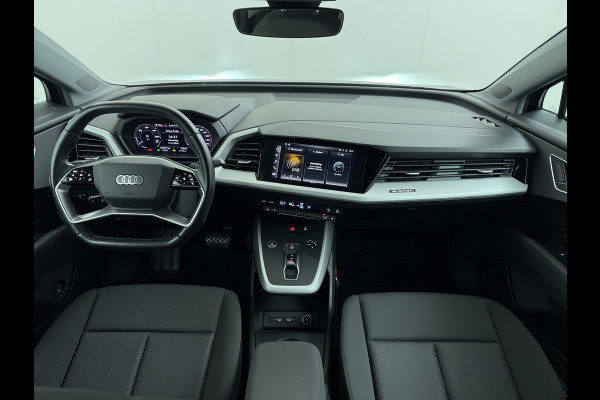 Audi Q4 e-tron 35 Launch Edition LED 20"LM Apple Carplay Android Auto Navi Audi Connect Ecc Audi Phone Box Stoelverwarming Pdc Cruise Control 55kWh Elek.Achterklep Privacy Glas E-sound luidspr v Keyless-Go Origineel Nederlandse Auto
