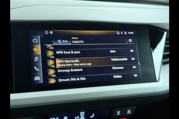 Audi Q4 e-tron 35 Launch Edition LED 20"LM Apple Carplay Android Auto Navi Audi Connect Ecc Audi Phone Box Stoelverwarming Pdc Cruise Control 55kWh Elek.Achterklep Privacy Glas E-sound luidspr v Keyless-Go Origineel Nederlandse Auto