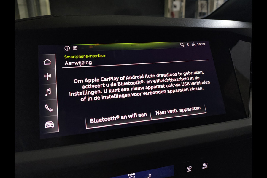 Audi Q4 e-tron 35 Launch Edition LED 20"LM Apple Carplay Android Auto Navi Audi Connect Ecc Audi Phone Box Stoelverwarming Pdc Cruise Control 55kWh Elek.Achterklep Privacy Glas E-sound luidspr v Keyless-Go Origineel Nederlandse Auto