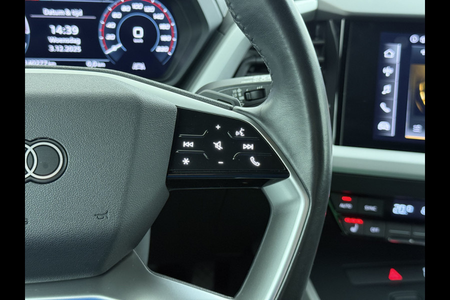Audi Q4 e-tron 35 Launch Edition LED 20"LM Apple Carplay Android Auto Navi Audi Connect Ecc Audi Phone Box Stoelverwarming Pdc Cruise Control 55kWh Elek.Achterklep Privacy Glas E-sound luidspr v Keyless-Go Origineel Nederlandse Auto