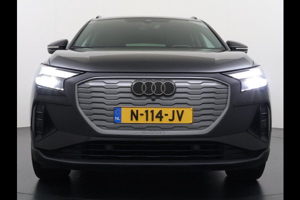 Audi Q4 e-tron 35 Launch Edition LED 20"LM Apple Carplay Android Auto Navi Audi Connect Ecc Audi Phone Box Stoelverwarming Pdc Cruise Control 55kWh Elek.Achterklep Privacy Glas E-sound luidspr v Keyless-Go Origineel Nederlandse Auto