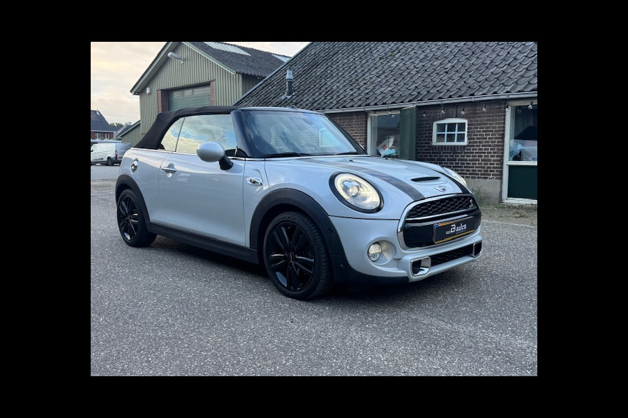 MINI Cabrio 2.0 Cooper S 192Pk JCW AUTOMAAT XENON UNION JACK NAVI ECC 96000KM!!!