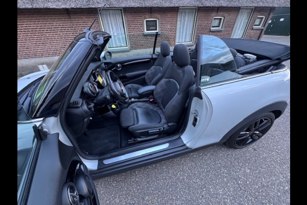 MINI Cabrio 2.0 Cooper S 192Pk JCW AUTOMAAT XENON UNION JACK NAVI ECC 96000KM!!!