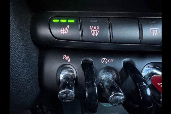 MINI Cabrio 2.0 Cooper S 192Pk JCW AUTOMAAT XENON UNION JACK NAVI ECC 96000KM!!!