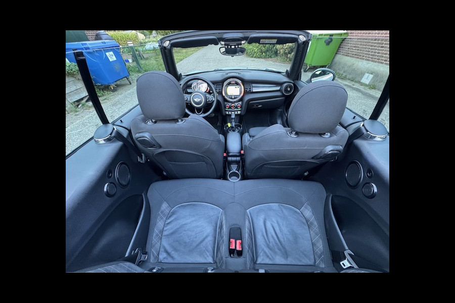 MINI Cabrio 2.0 Cooper S 192Pk JCW AUTOMAAT XENON UNION JACK NAVI ECC 96000KM!!!