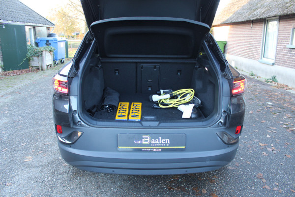 Volkswagen ID.4 Tech 77 kWh SOh 91% PANO CAMERA MASSAGE 126000KM!!!