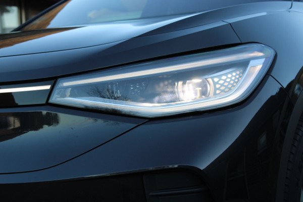 Volkswagen ID.4 Tech 77 kWh SOh 91% PANO CAMERA MASSAGE 126000KM!!!