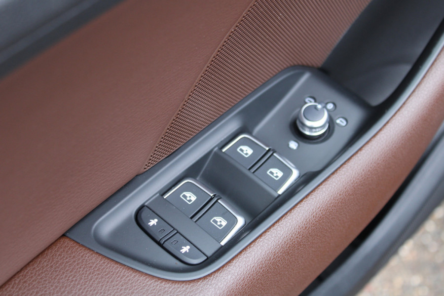 Audi A3 Sportback 1.0 TFSI Sport S-line LEER NAVI XENON 169000KM!!!